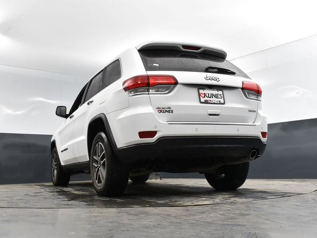 Vehicle image 16 of 51