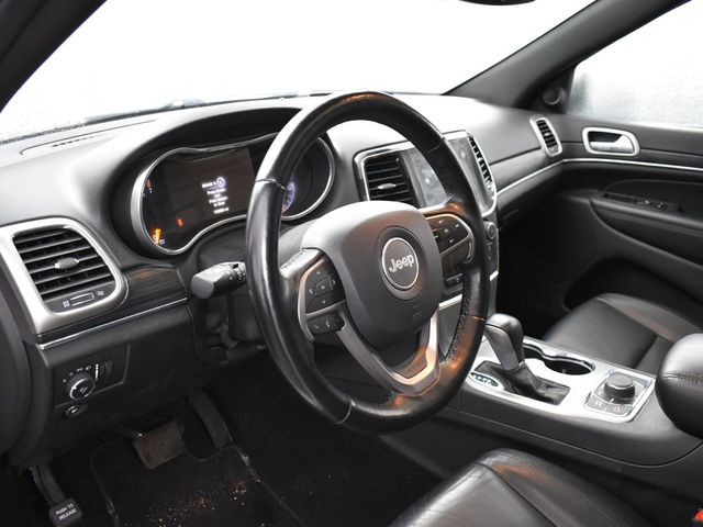Vehicle image 33 of 51