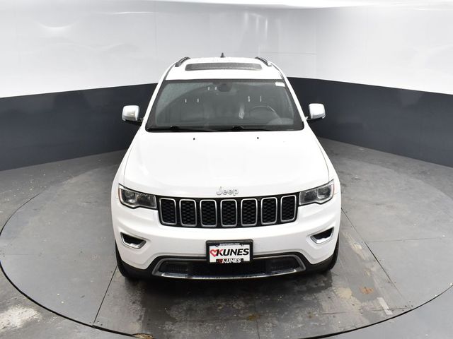 Vehicle image 5 of 51