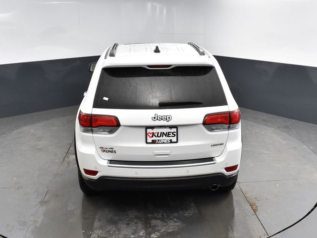 Vehicle image 15 of 51
