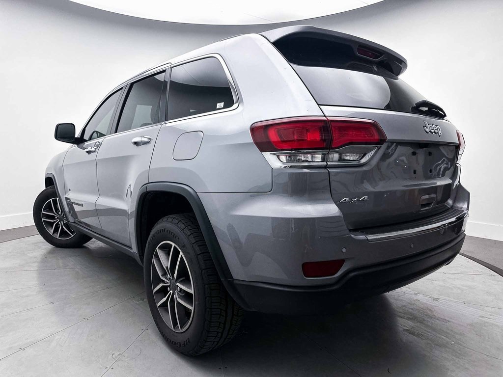 Vehicle image 9 of 37
