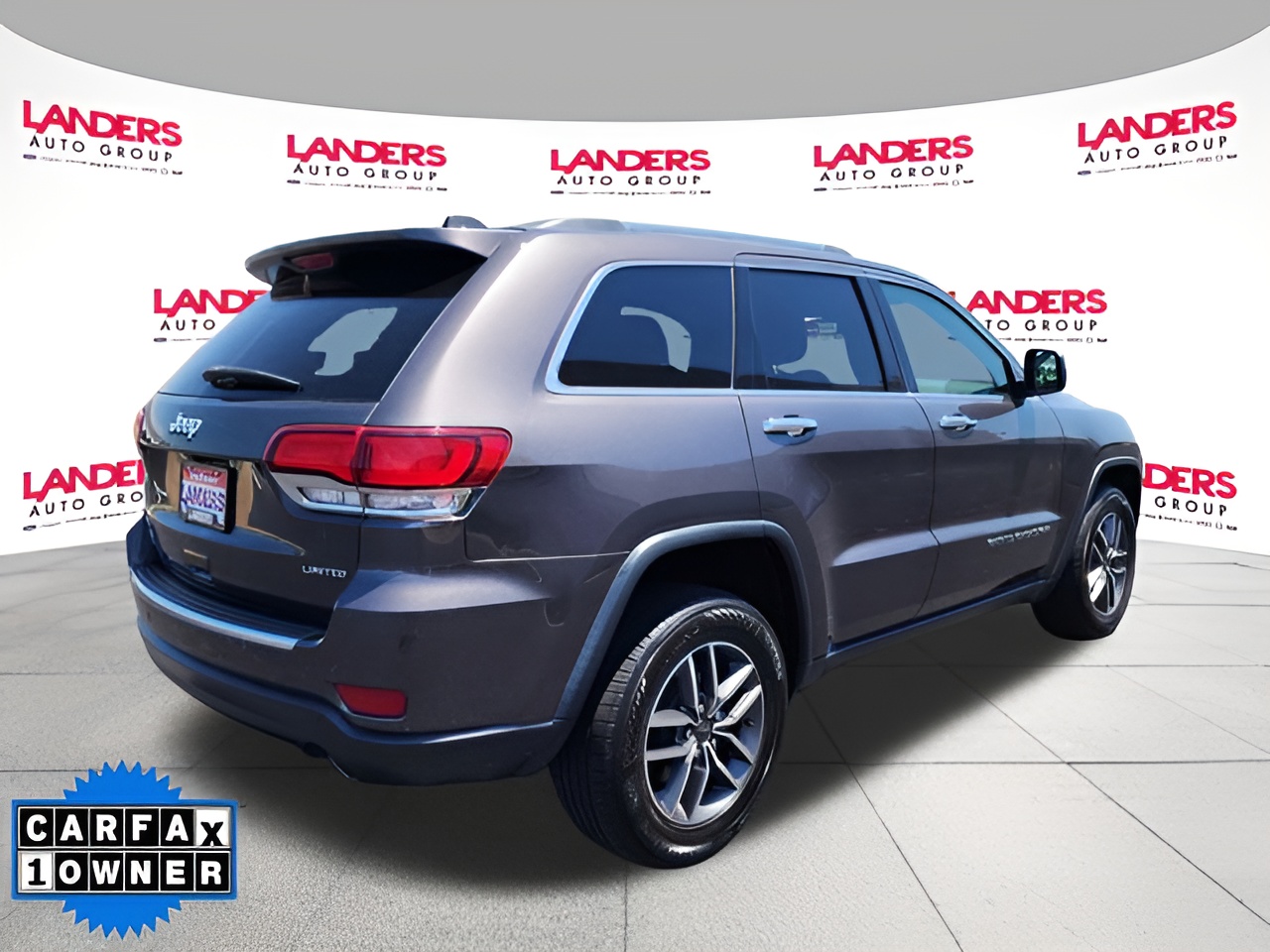 Vehicle image 44 of 51
