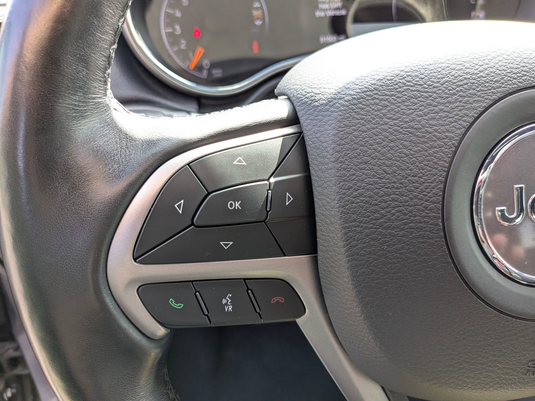 Vehicle image 29 of 31