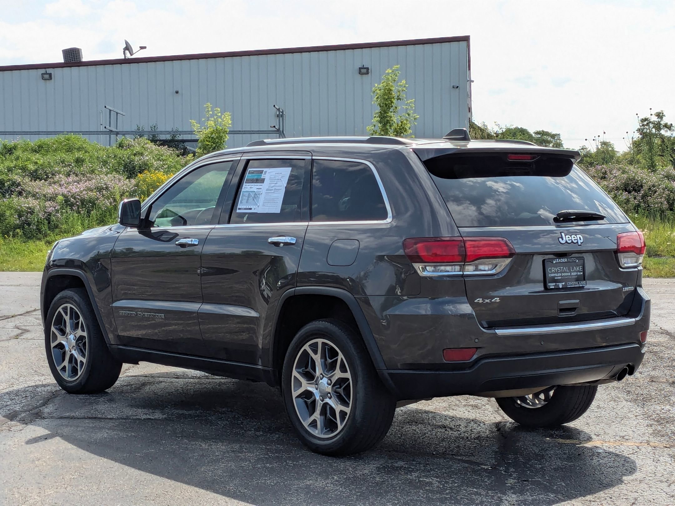 Vehicle image 7 of 31