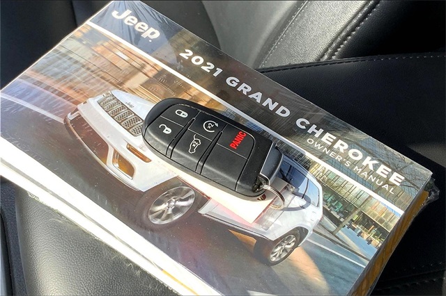 Vehicle image 13 of 34
