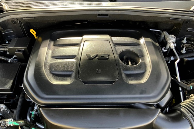 Vehicle image 32 of 34