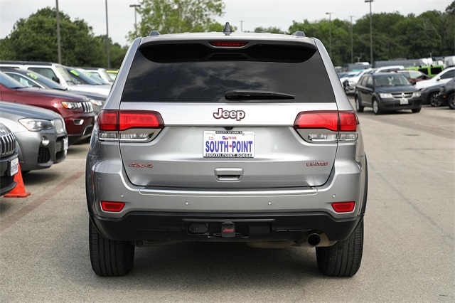 Vehicle image 6 of 32