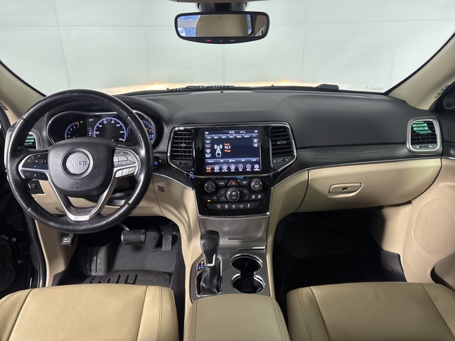 Vehicle image 18 of 18