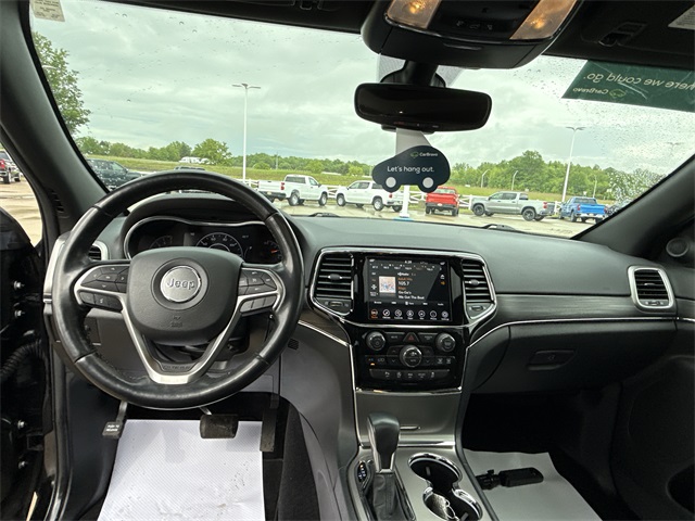 Vehicle image 22 of 48