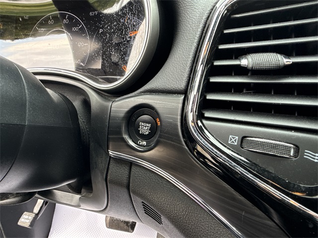 Vehicle image 48 of 48