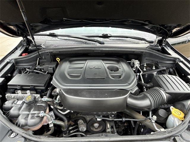 Vehicle image 9 of 48
