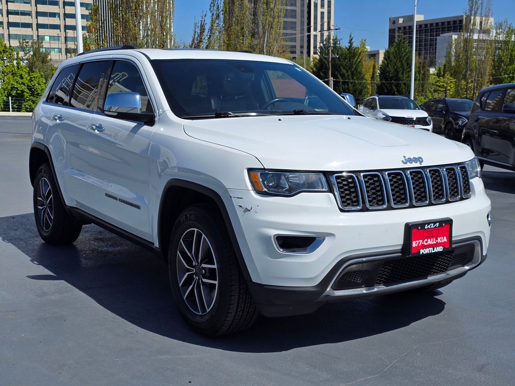 Vehicle image 3 of 30
