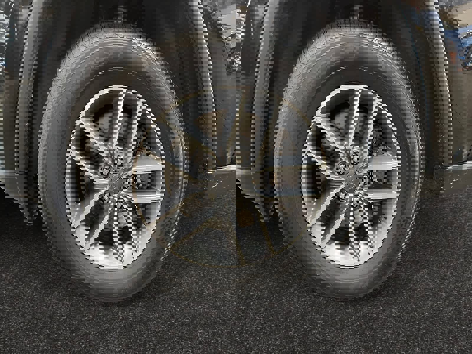 Vehicle image 11 of 20