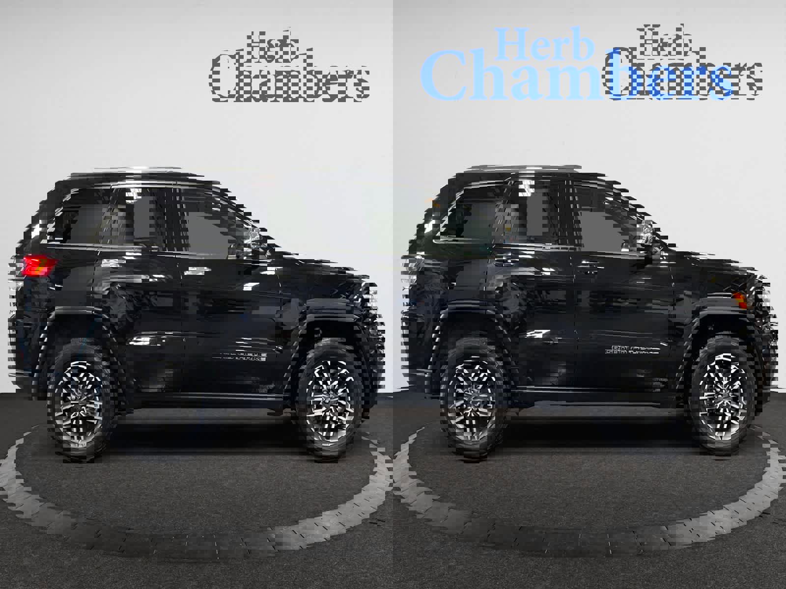 Vehicle image 4 of 20