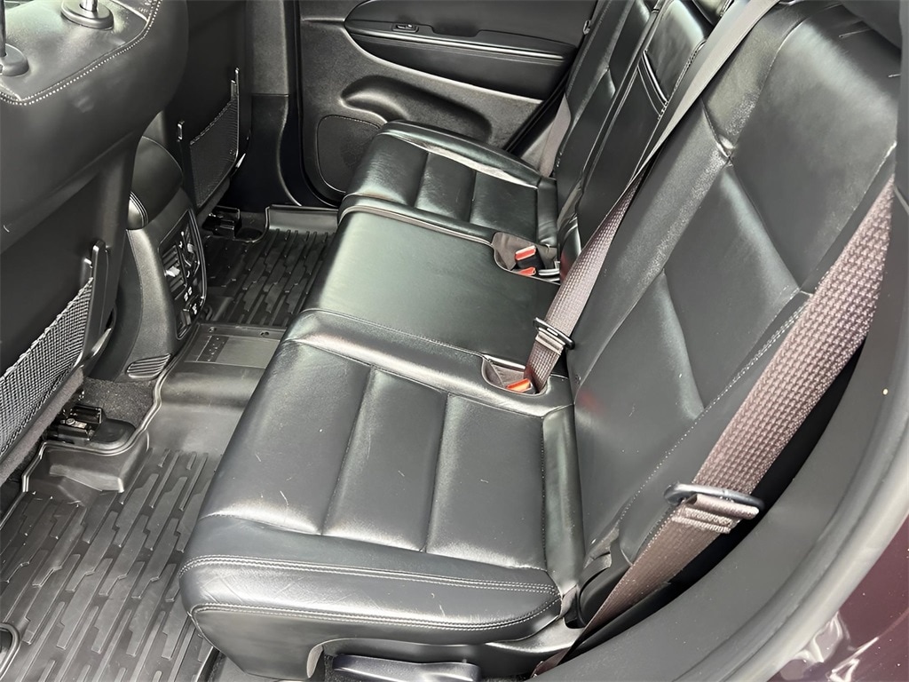 Vehicle image 17 of 36