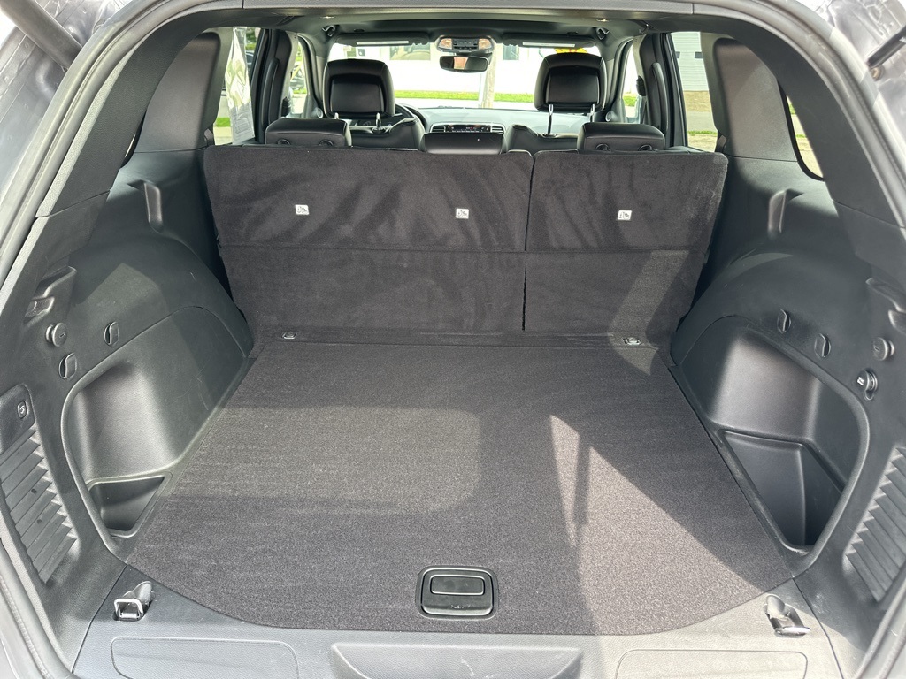 Vehicle image 9 of 41