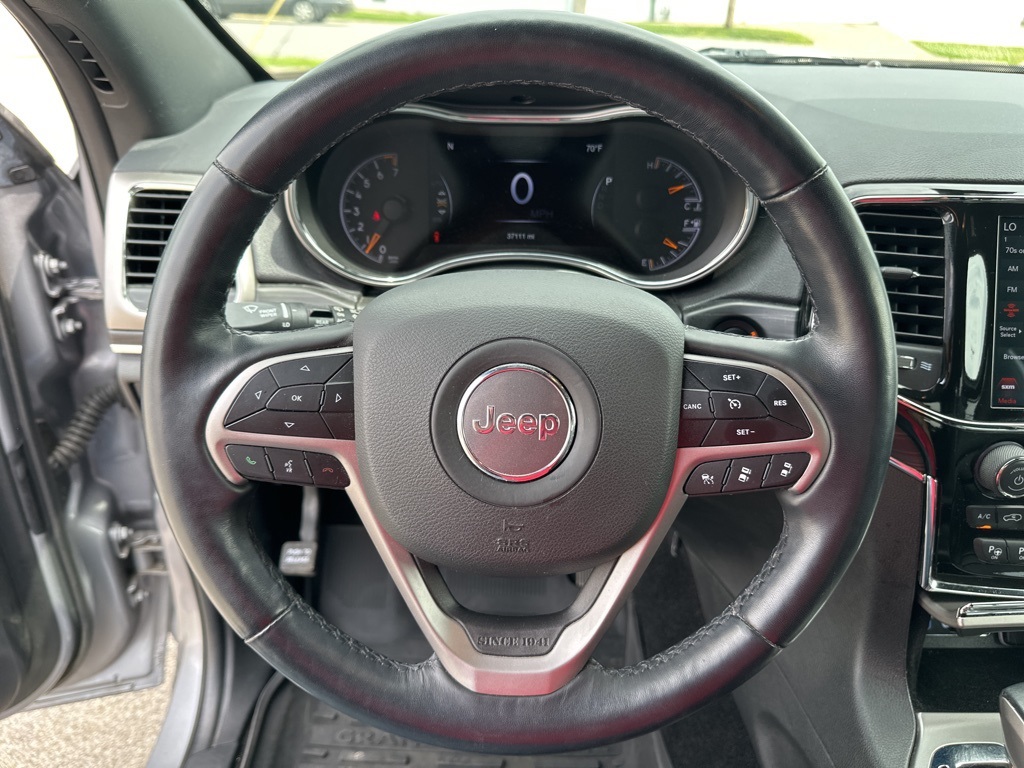 Vehicle image 29 of 41