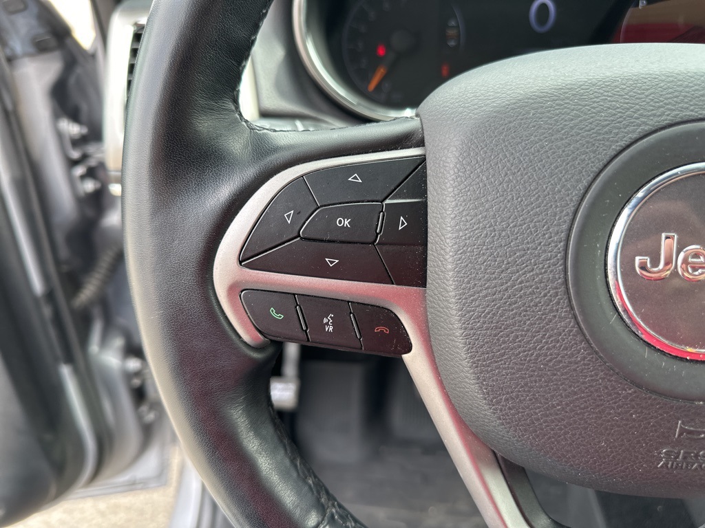 Vehicle image 31 of 41