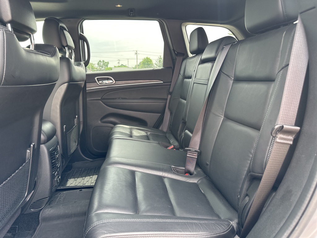 Vehicle image 26 of 41