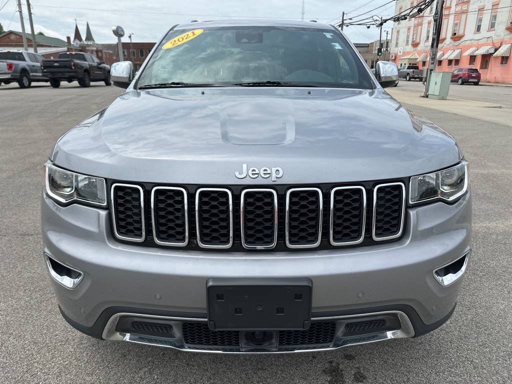 Vehicle image 8 of 41