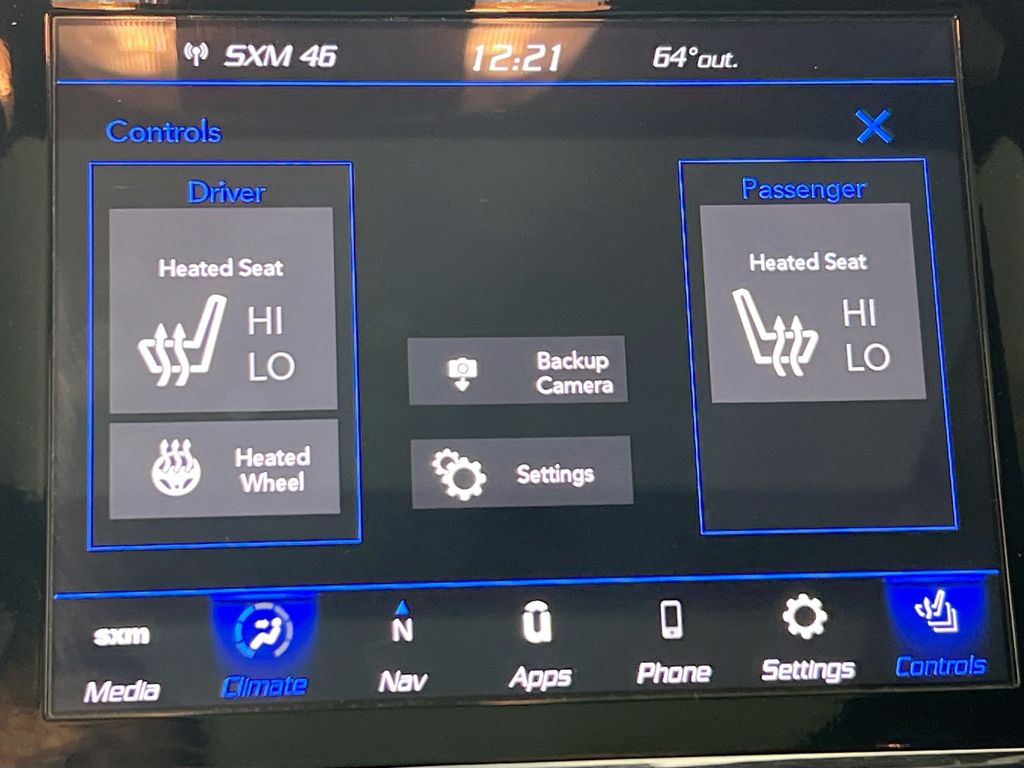 Vehicle image 21 of 34