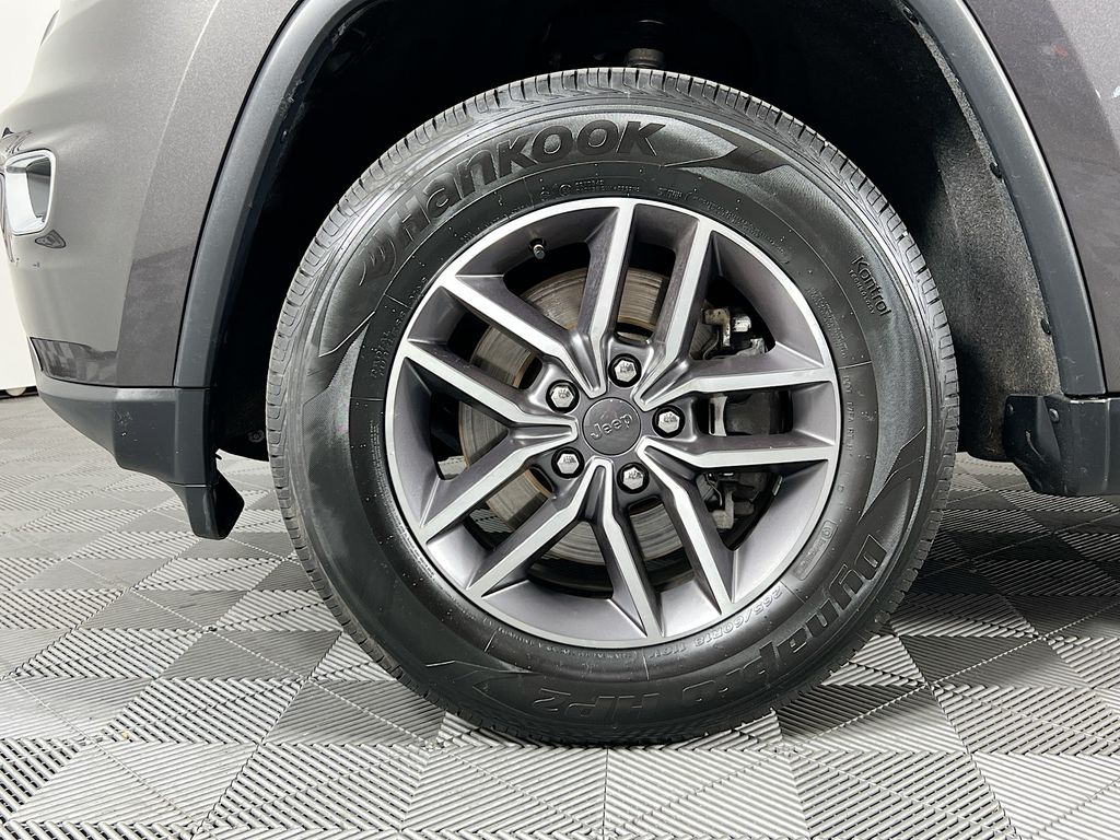 Vehicle image 34 of 34