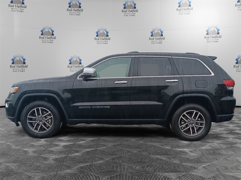 Vehicle image 8 of 25
