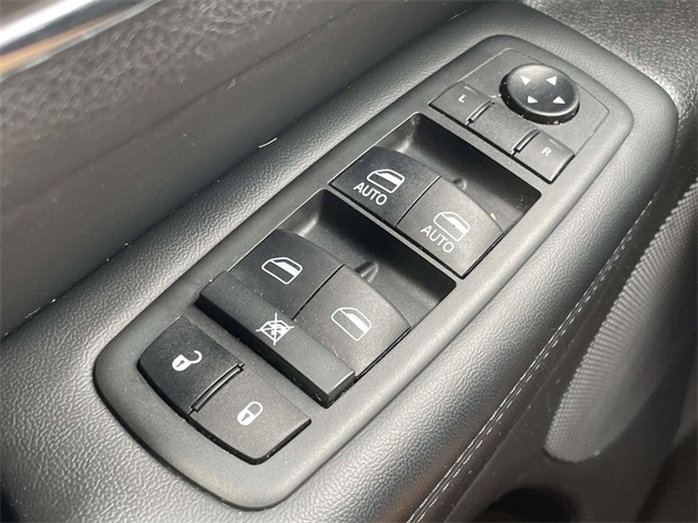 Vehicle image 40 of 40