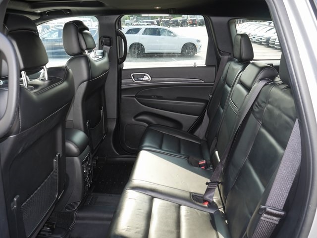 Vehicle image 26 of 29