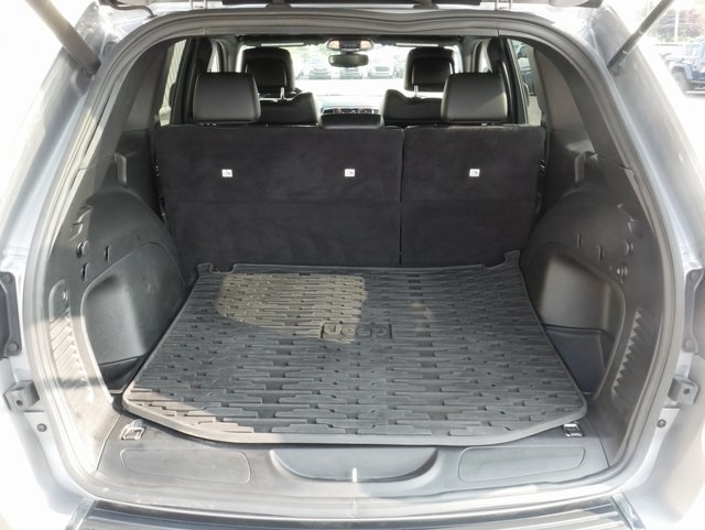 Vehicle image 12 of 29