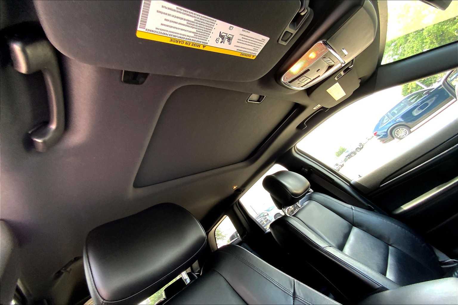Vehicle image 13 of 36