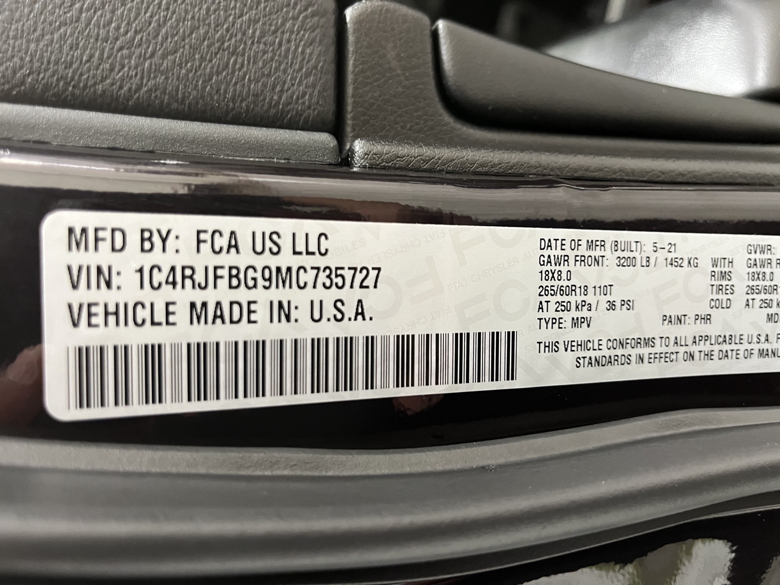 Vehicle image 28 of 29
