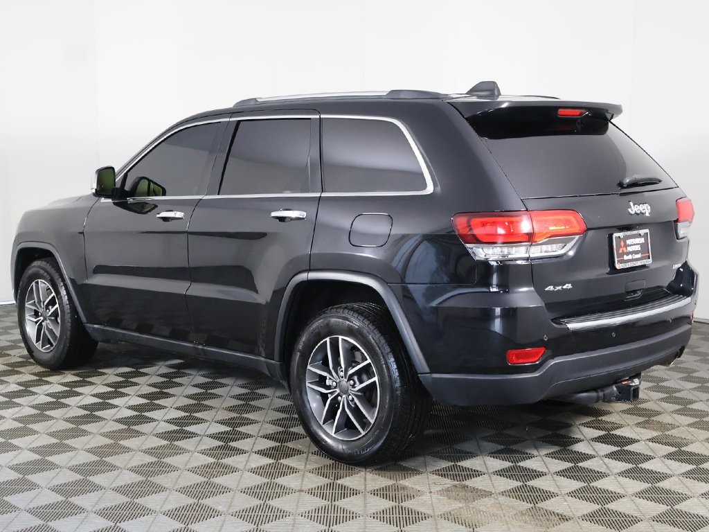 Vehicle image 11 of 62