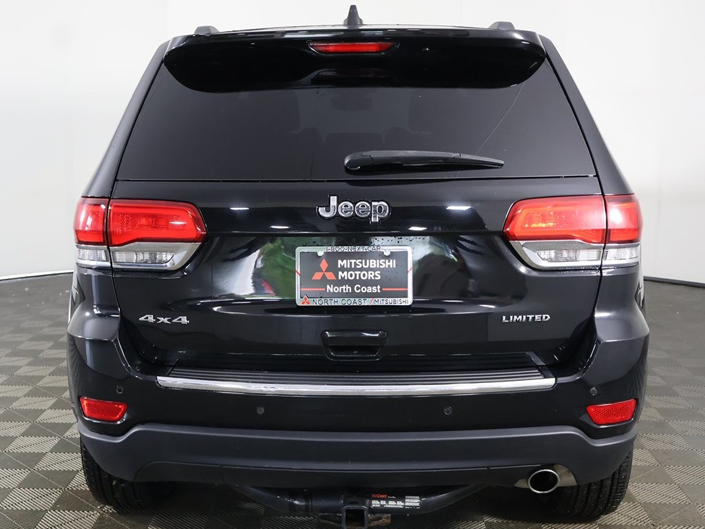 Vehicle image 10 of 62