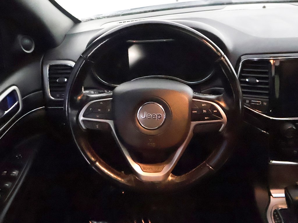 Vehicle image 40 of 62