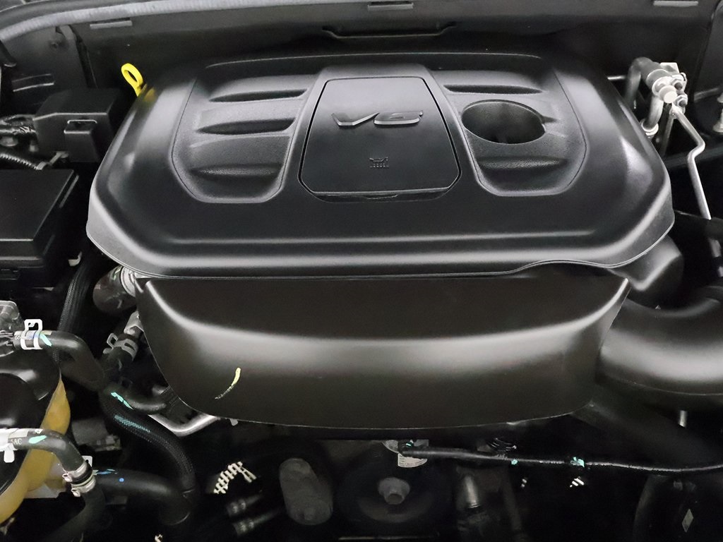 Vehicle image 23 of 62