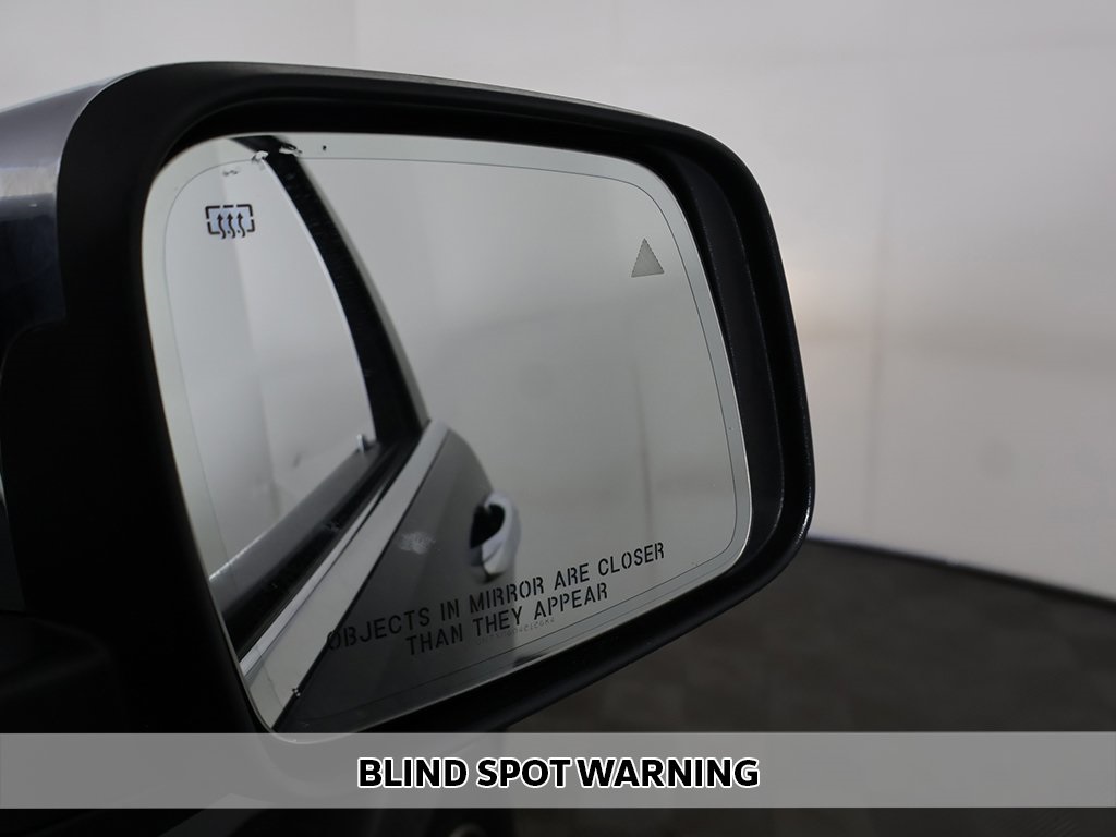 Vehicle image 14 of 62
