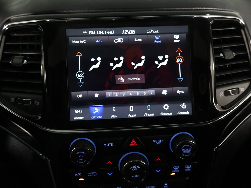 Vehicle image 48 of 62