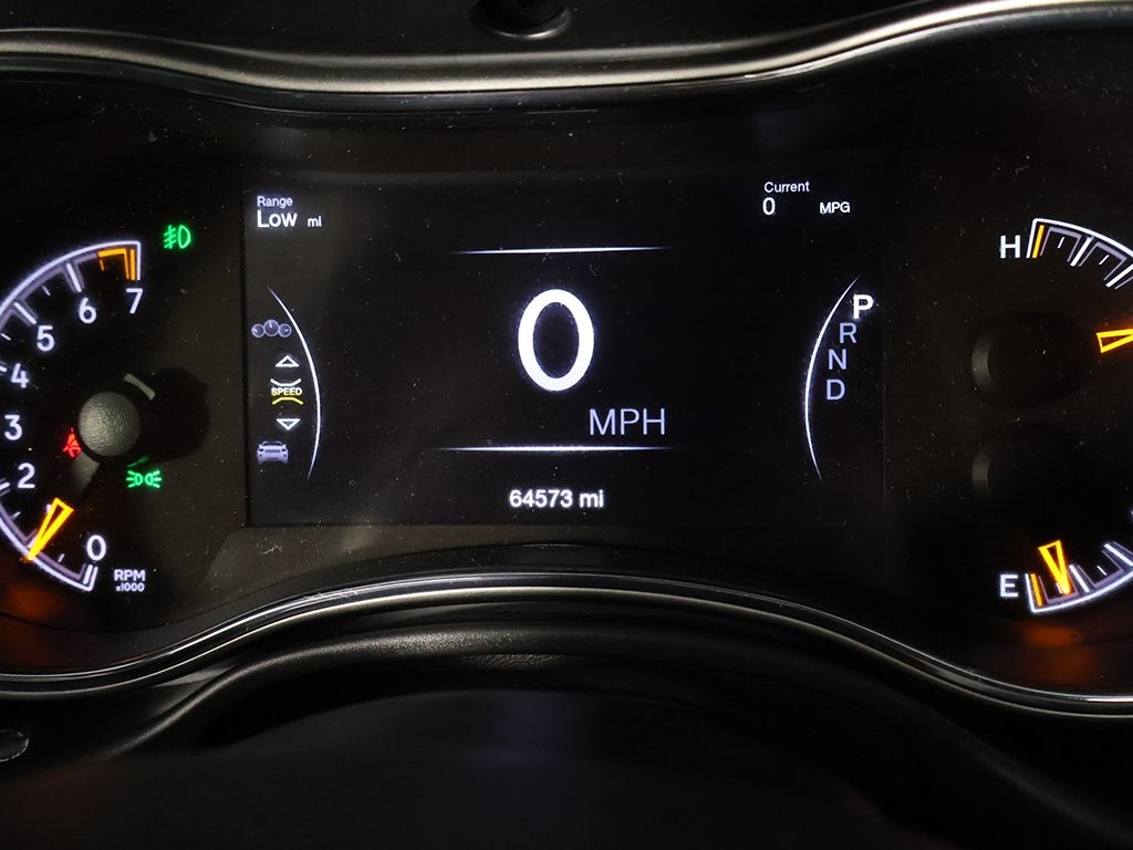 Vehicle image 41 of 62