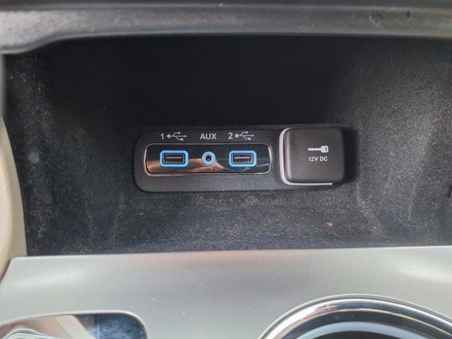 Vehicle image 17 of 29