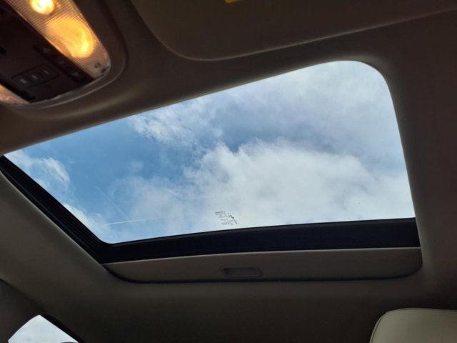 Vehicle image 26 of 29