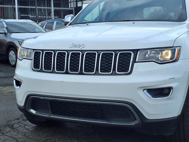 Vehicle image 23 of 29