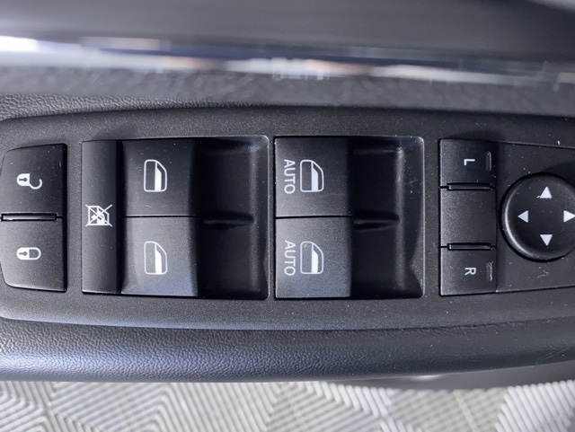 Vehicle image 12 of 51
