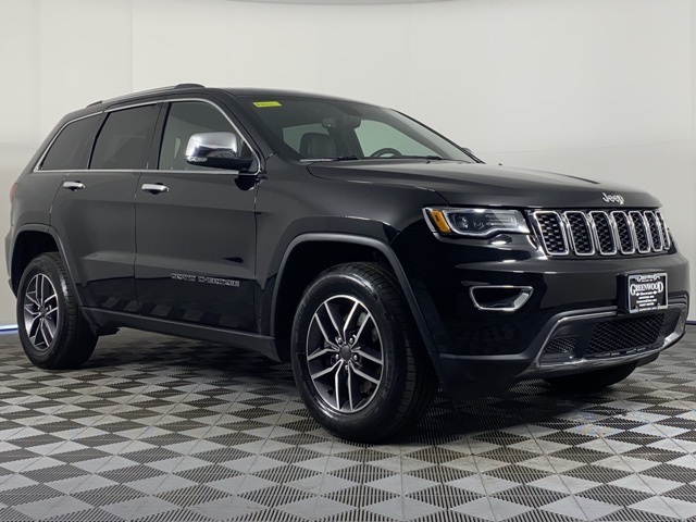 Vehicle image 4 of 51