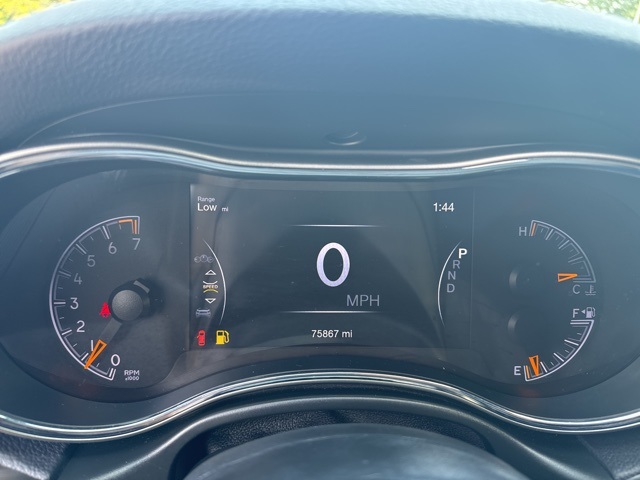 Vehicle image 16 of 22