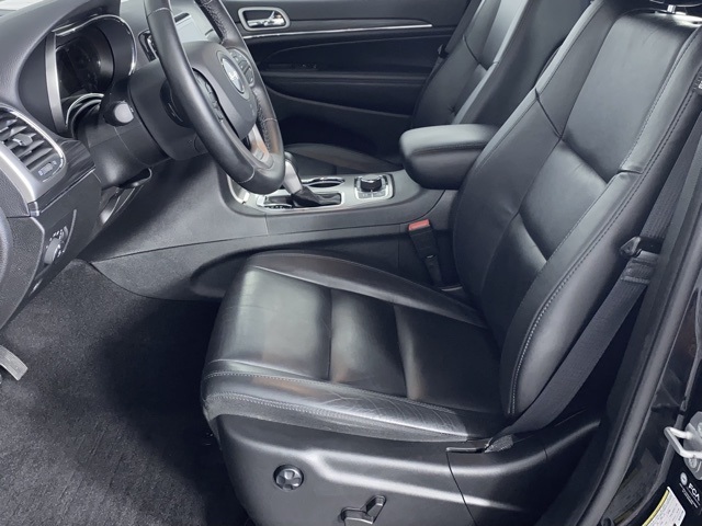 Vehicle image 14 of 51