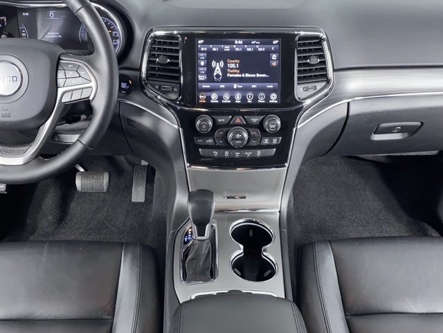 Vehicle image 15 of 51