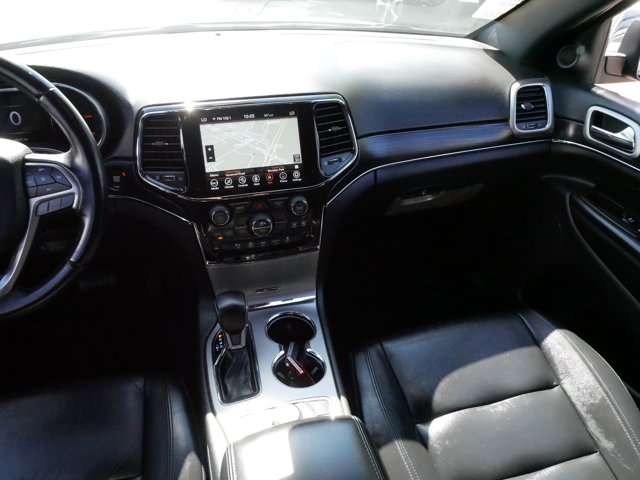 Vehicle image 13 of 36
