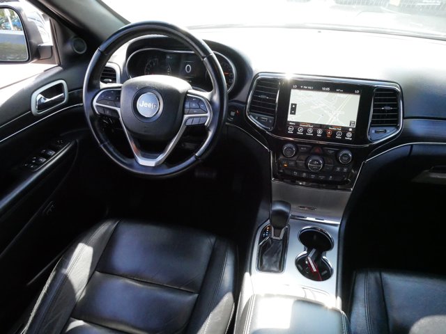 Vehicle image 9 of 36