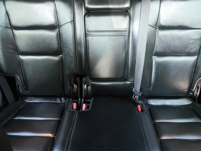 Vehicle image 15 of 36